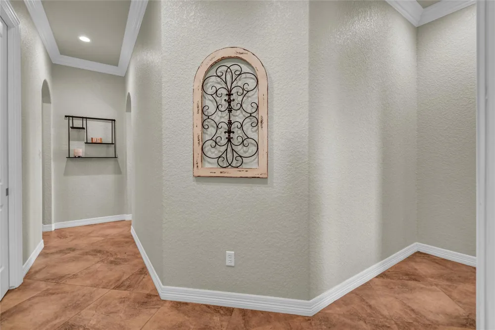 1016 Shady Oaks Drive Angleton, TX 77515