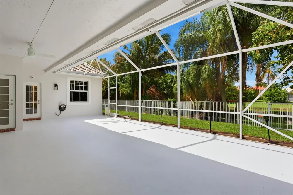 9224 LAKE SERENA DRIVE Boca Raton, FL 33496