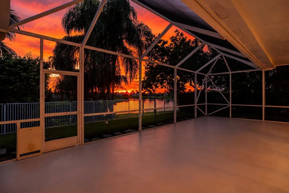 9224 LAKE SERENA DRIVE Boca Raton, FL 33496