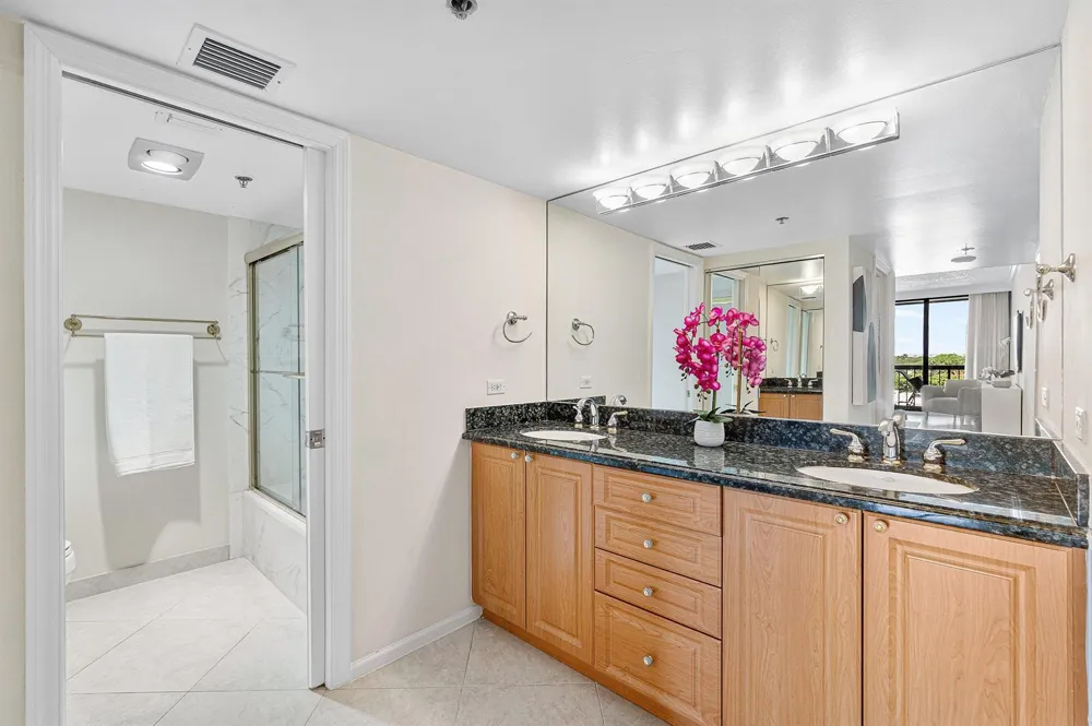 4748 S Ocean Boulevard S #702 Highland Beach, FL 33487