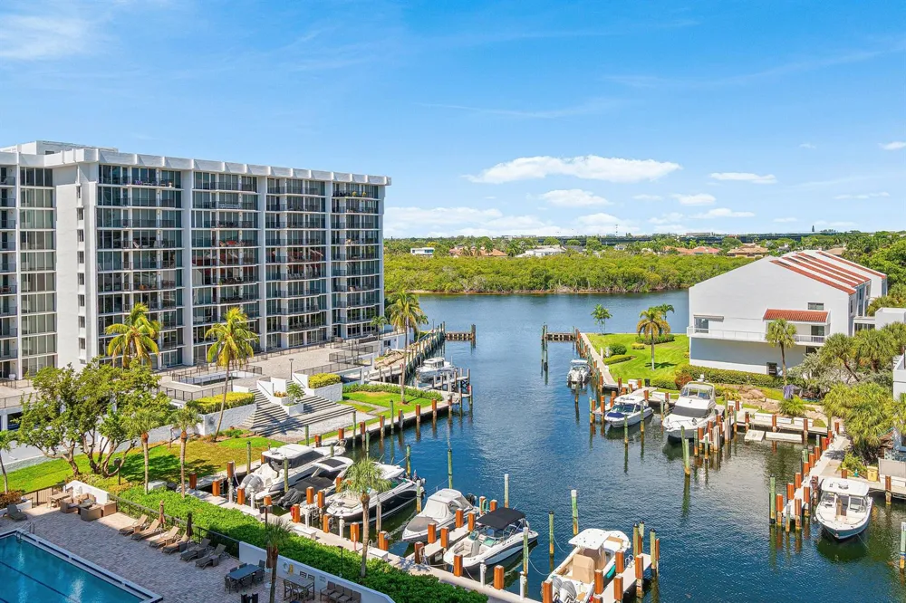 4748 S Ocean Boulevard S #702 Highland Beach, FL 33487