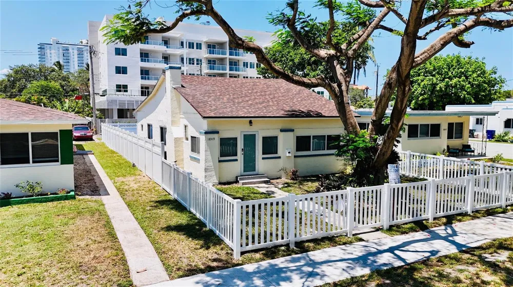 1849 Madison Street Hollywood, FL 33020