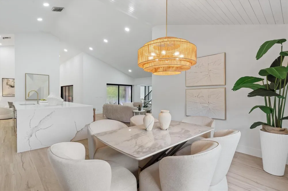 10 Alnwick Road Palm Beach Gardens, FL 33418