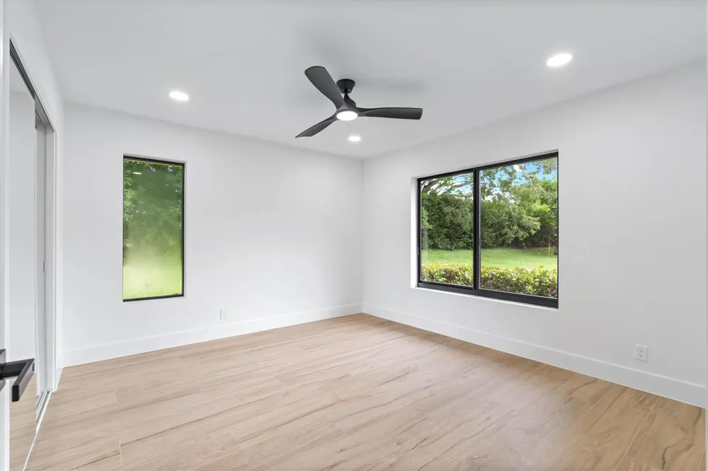 10 Alnwick Road Palm Beach Gardens, FL 33418