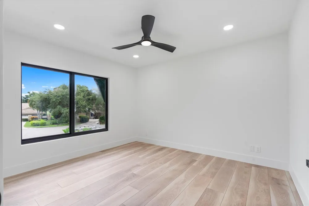 10 Alnwick Road Palm Beach Gardens, FL 33418
