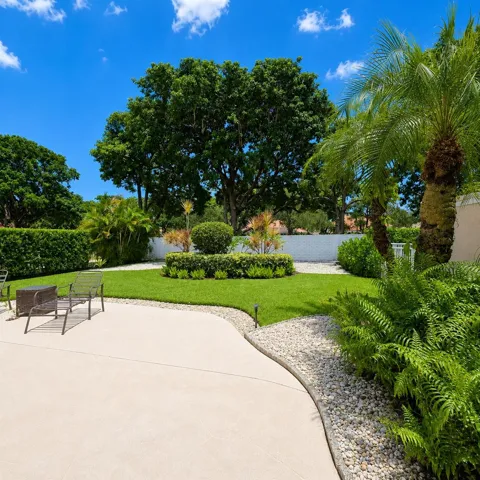 221 Green Point Circle
