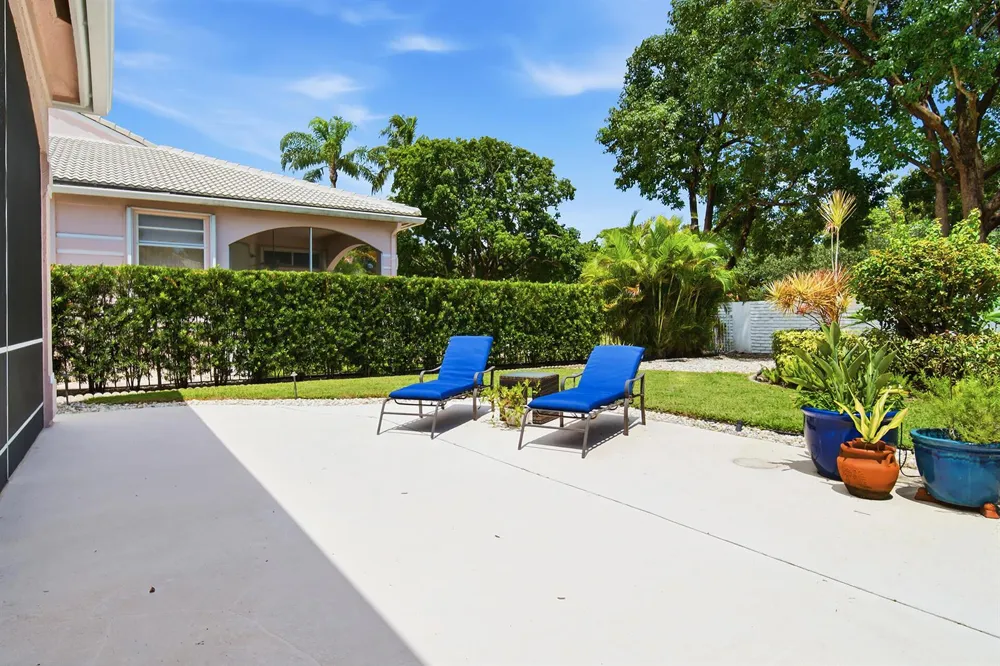 221 Green Point Circle Palm Beach Gardens, FL 33418