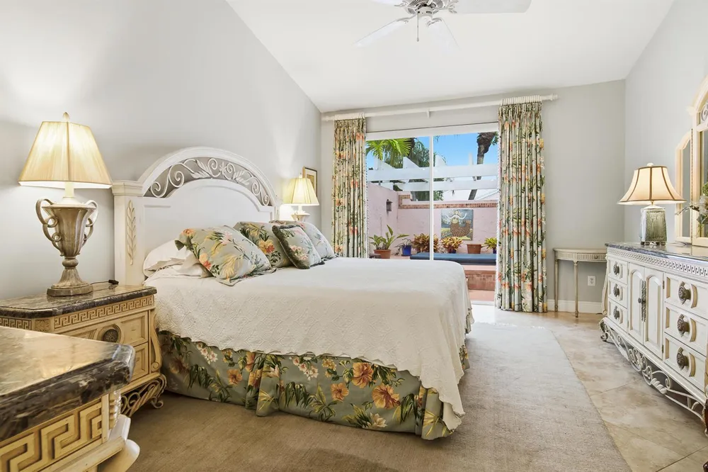 221 Green Point Circle Palm Beach Gardens, FL 33418