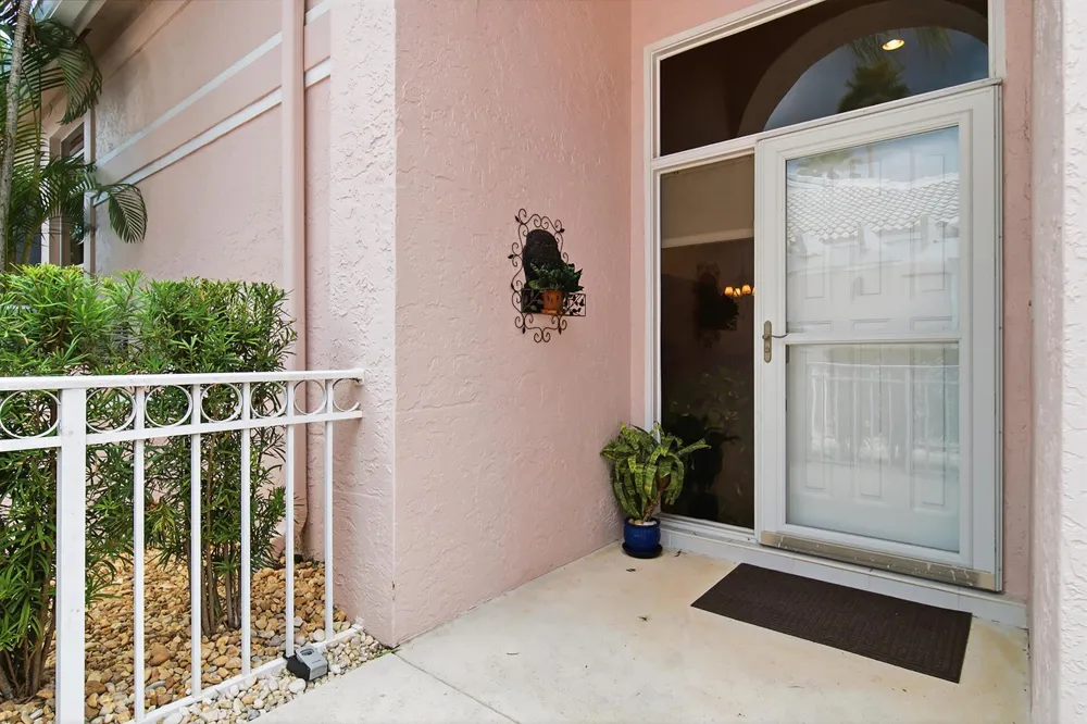 221 Green Point Circle Palm Beach Gardens, FL 33418