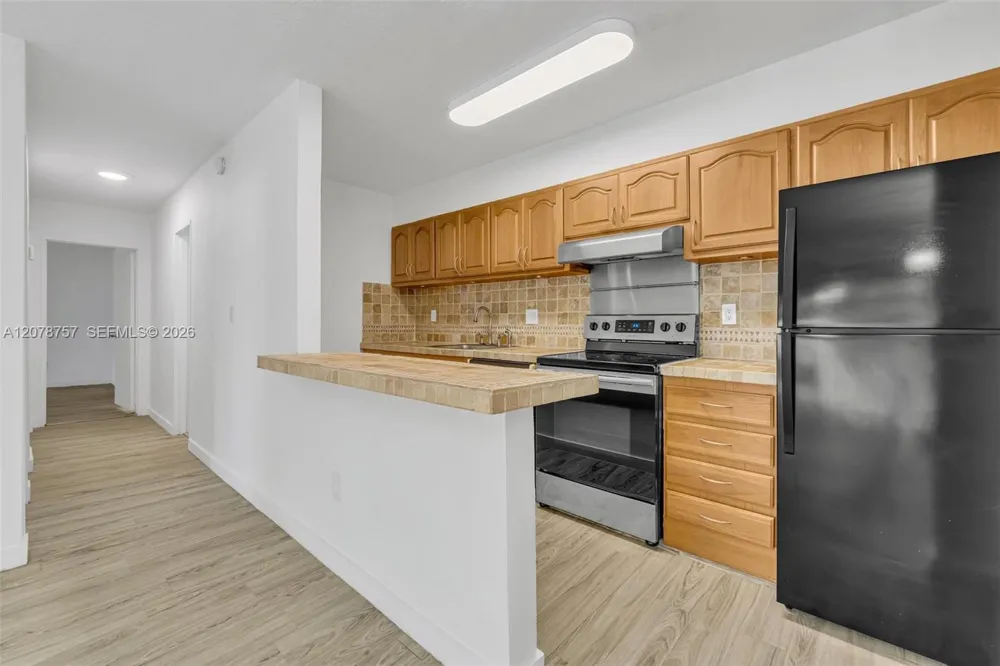 4140 NW 79th Ave #2B Doral, FL 33166