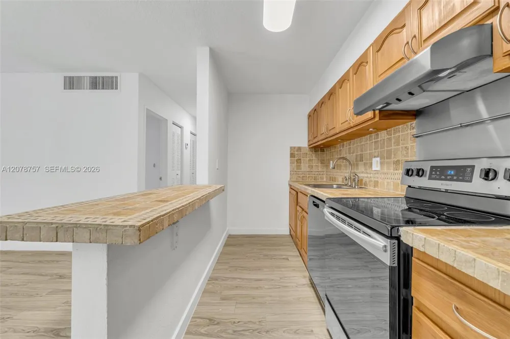 4140 NW 79th Ave #2B Doral, FL 33166