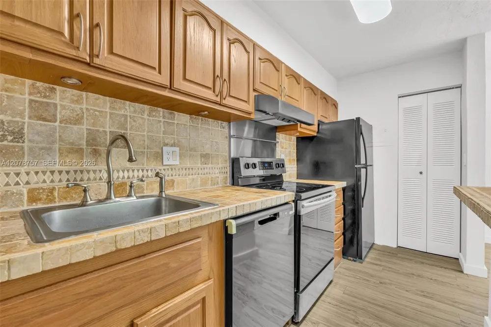 4140 NW 79th Ave #2B Doral, FL 33166