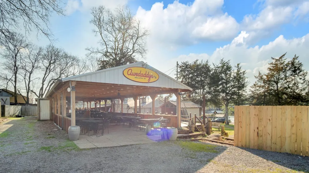 2185 Holmesburg PVT Circle Gallatin, TN 37066