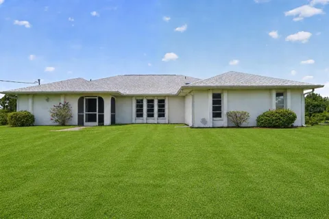 5300 CYPRESS GROVE