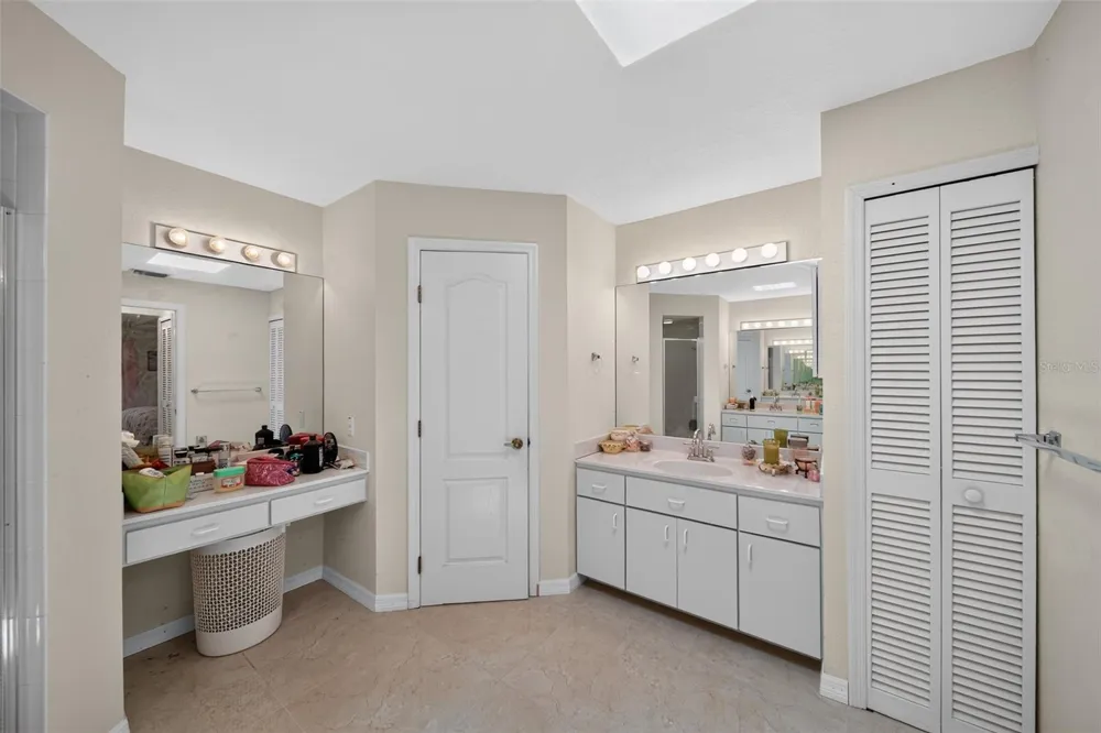 5300 CYPRESS GROVE Punta Gorda, FL 33982