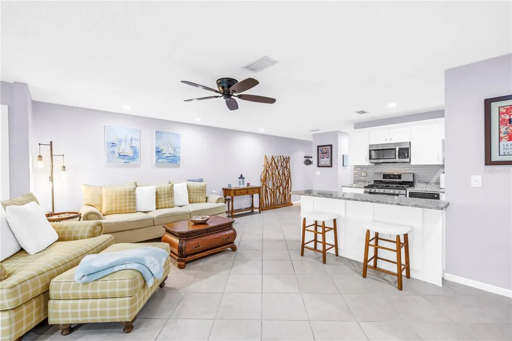 5725 80TH STREET #106 St Petersburg, FL 33709