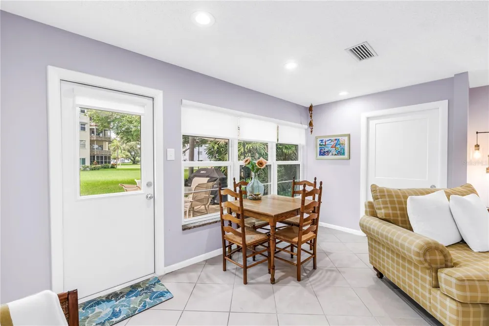 5725 80TH STREET #106 St Petersburg, FL 33709