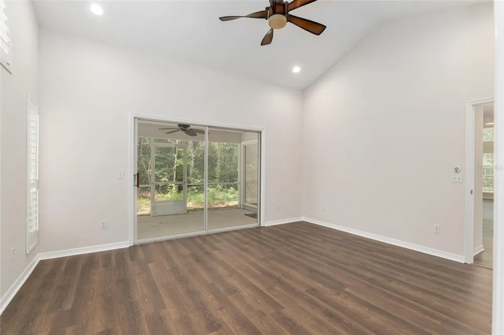 10021 SW 42ND ROAD Gainesville, FL 32608