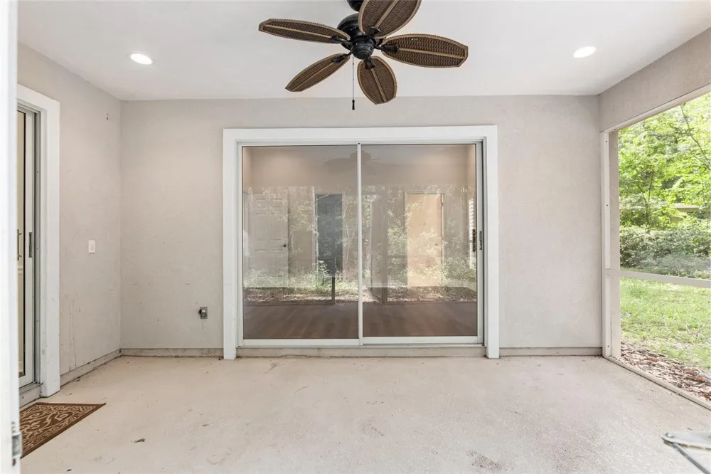 10021 SW 42ND ROAD Gainesville, FL 32608