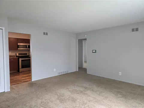 25348 Shiawassee Circle #206