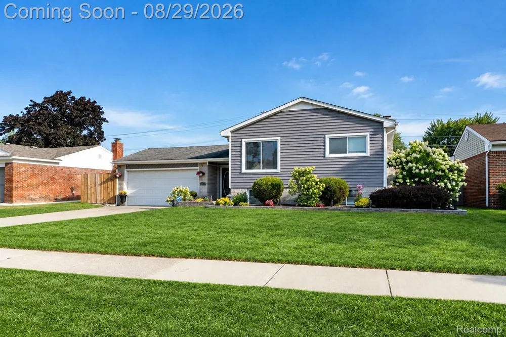 11955 Sorrento Boulevard Sterling Heights City, MI 48312