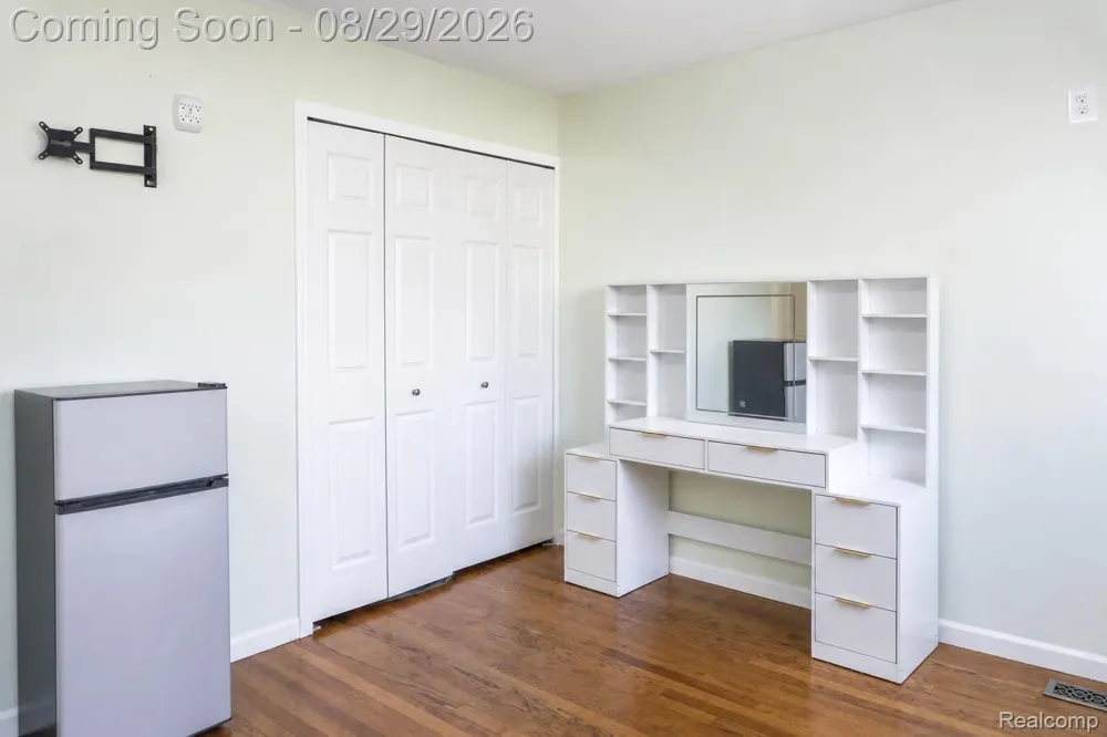 11955 Sorrento Boulevard Sterling Heights City, MI 48312