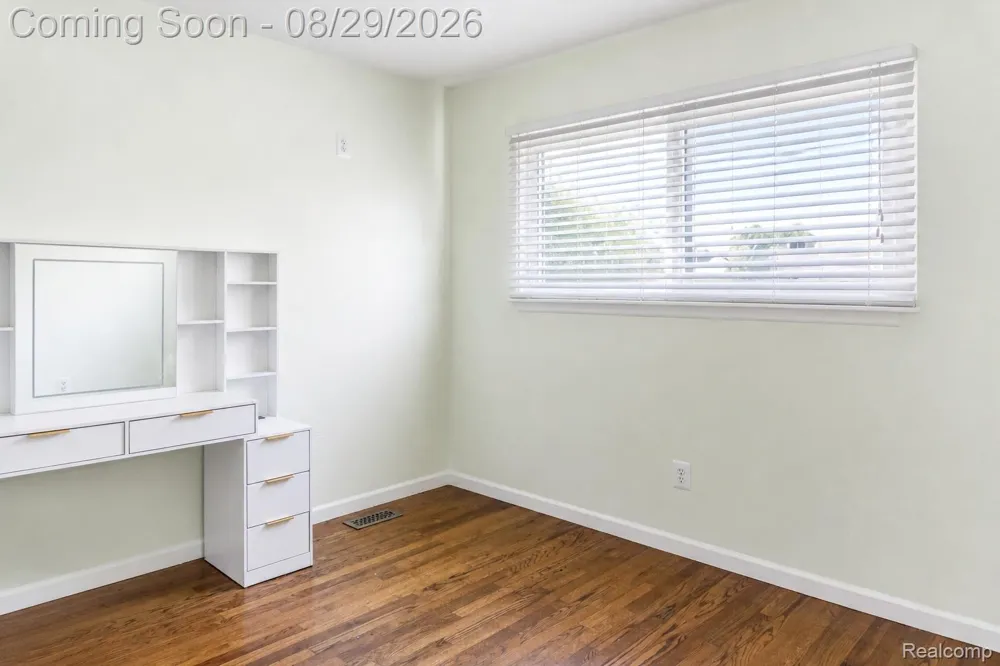 11955 Sorrento Boulevard Sterling Heights City, MI 48312