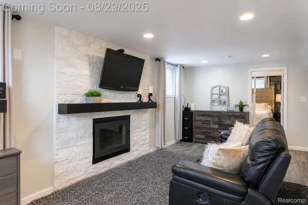 11955 Sorrento Boulevard Sterling Heights City, MI 48312