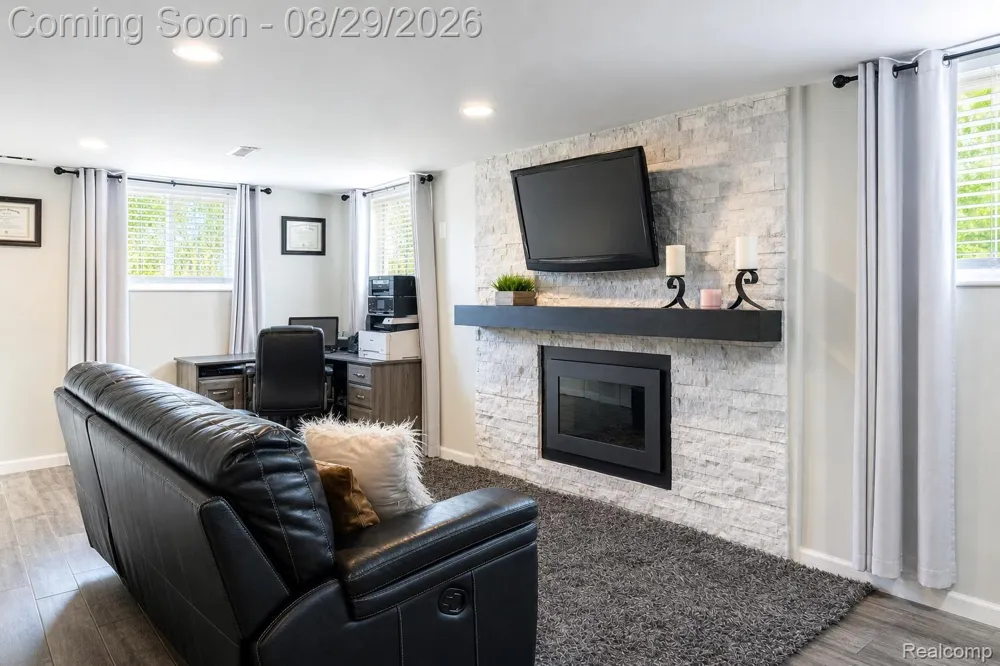 11955 Sorrento Boulevard Sterling Heights City, MI 48312