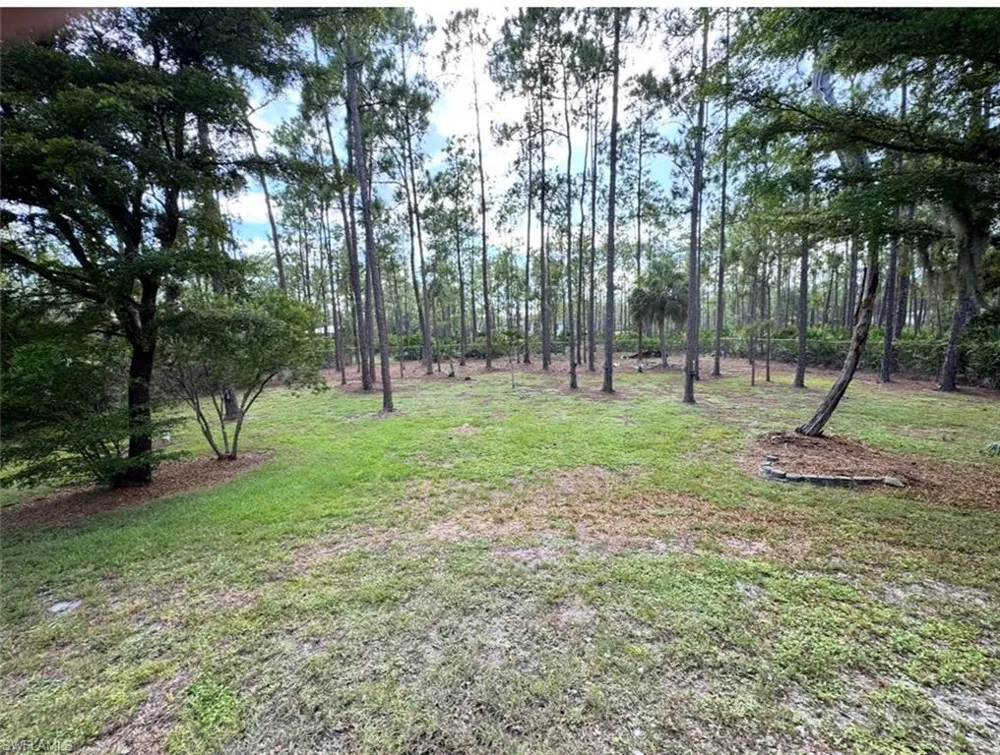 1307 Glenn Avenue Lehigh Acres, FL 33972