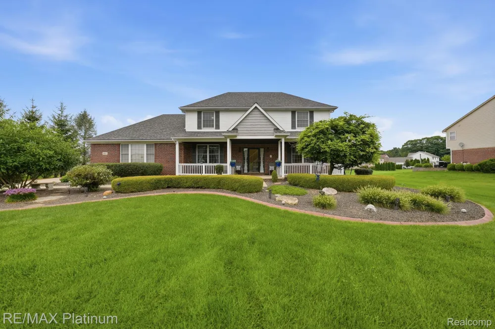 8927 Lantree Drive Hartland Township, MI 48855