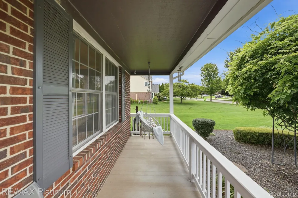 8927 Lantree Drive Hartland Township, MI 48855