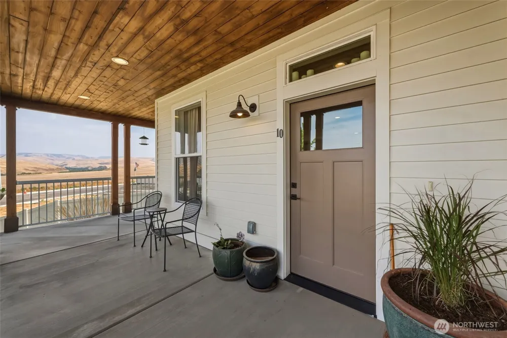 10 Lewis Circle Milton-Freewater, OR 97862
