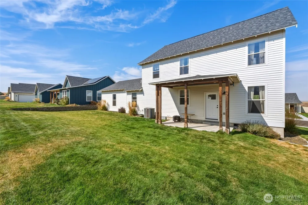 10 Lewis Circle Milton-Freewater, OR 97862
