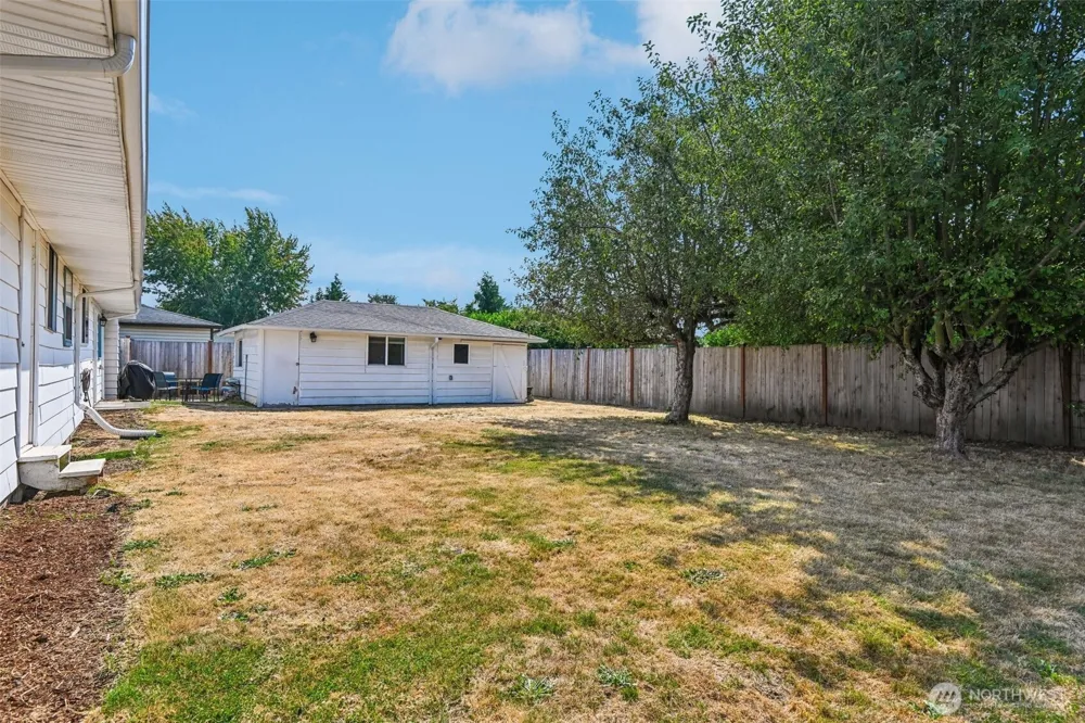 1313 F STREET SE Auburn, WA 98002