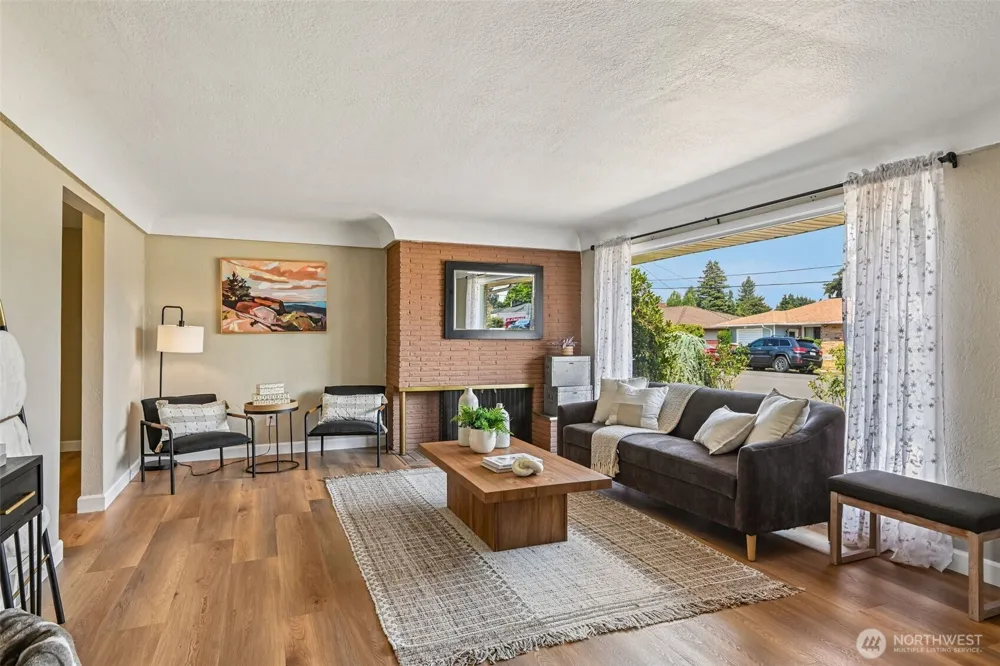 1313 F STREET SE Auburn, WA 98002