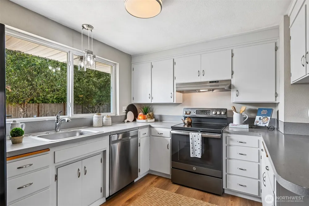 1313 F STREET SE Auburn, WA 98002