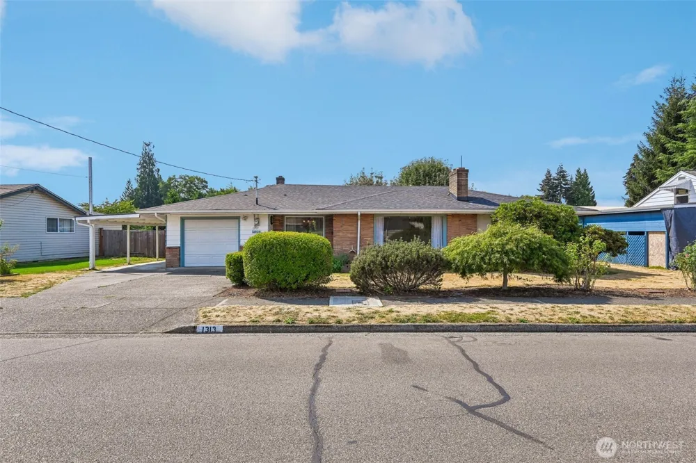 1313 F STREET SE Auburn, WA 98002