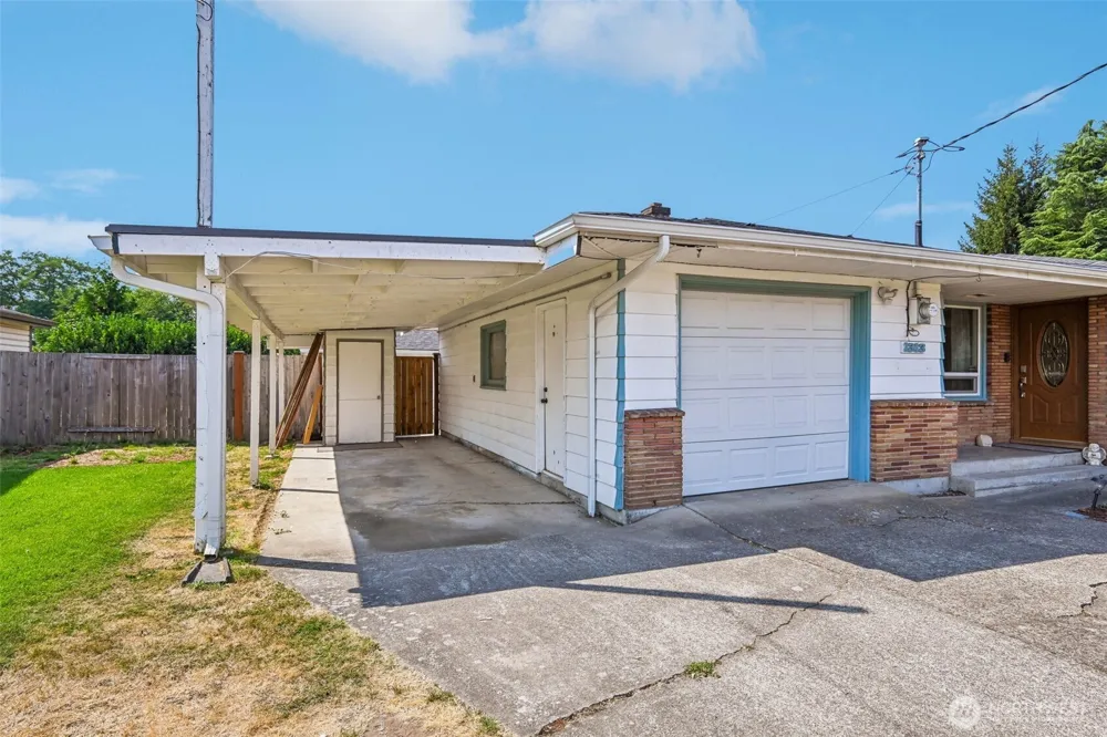 1313 F STREET SE Auburn, WA 98002