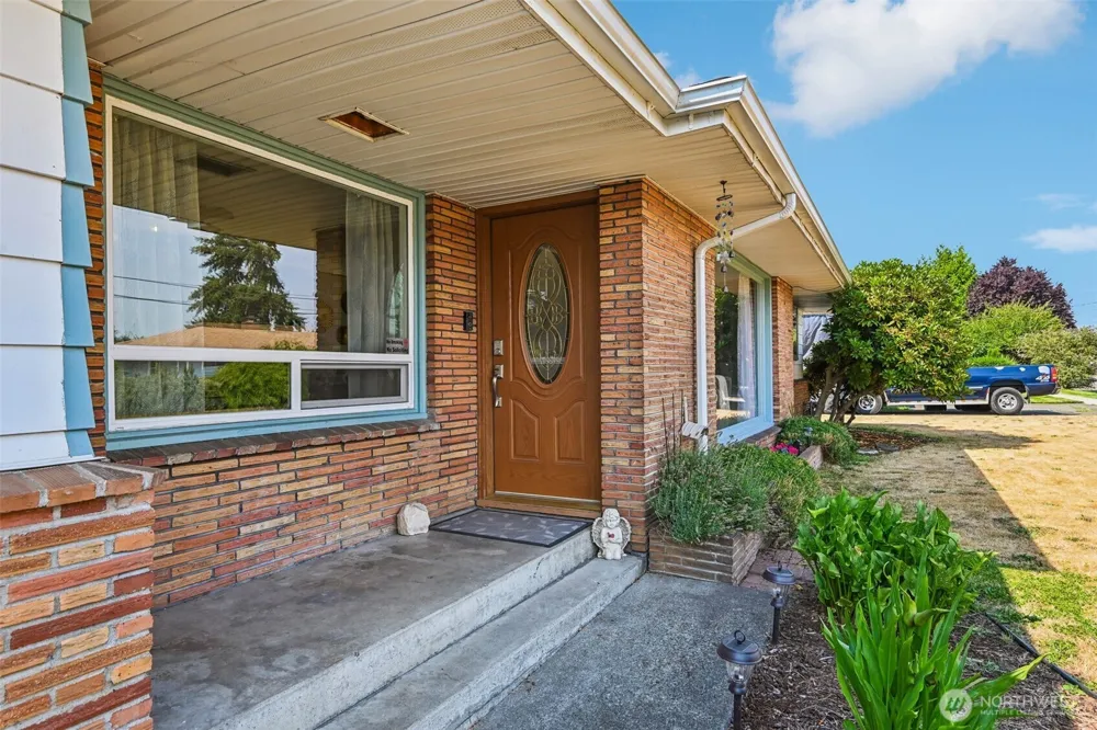 1313 F STREET SE Auburn, WA 98002