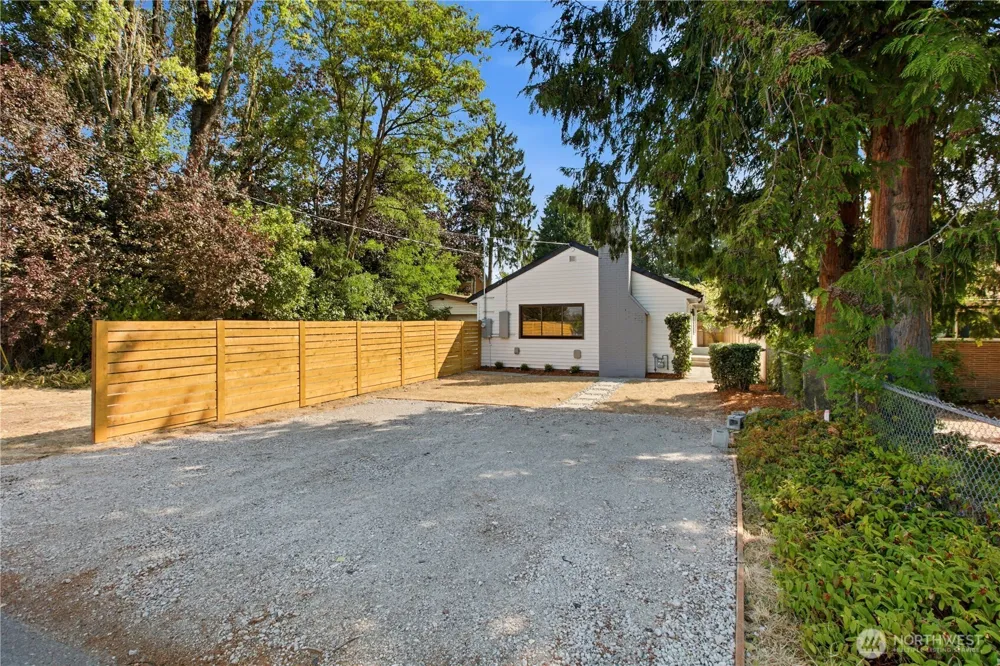 12504 8th Avenue SW Burien, WA 98146