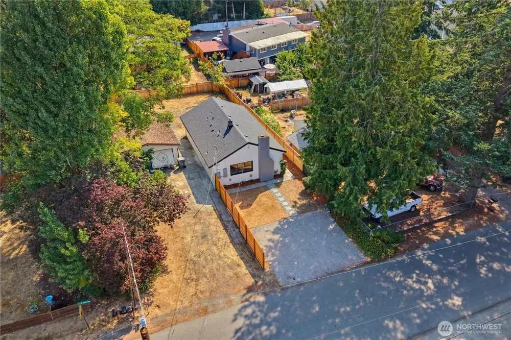 12504 8th Avenue SW Burien, WA 98146