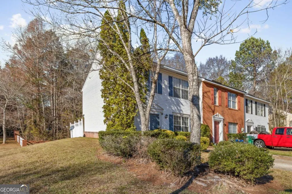 3027 Fair Creek CT Lithonia, GA 30038