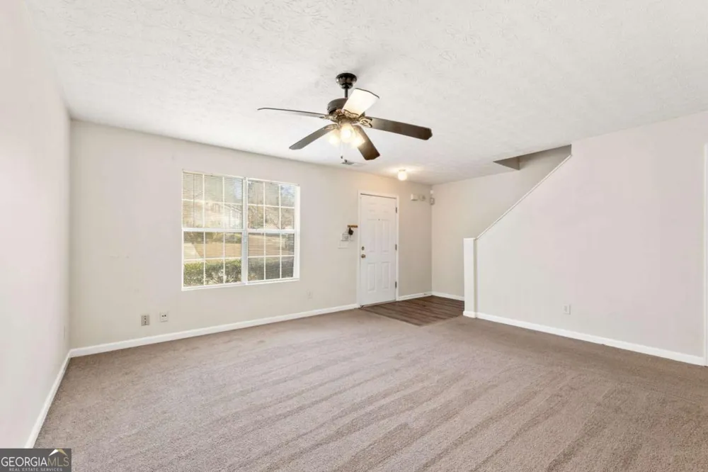 3027 Fair Creek CT Lithonia, GA 30038