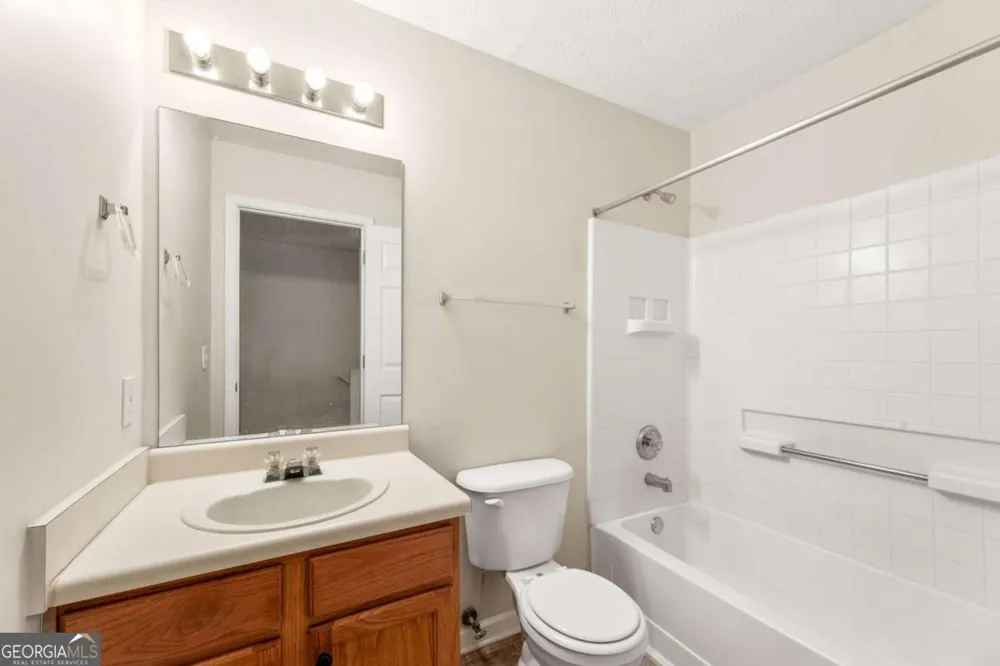 3027 Fair Creek CT Lithonia, GA 30038