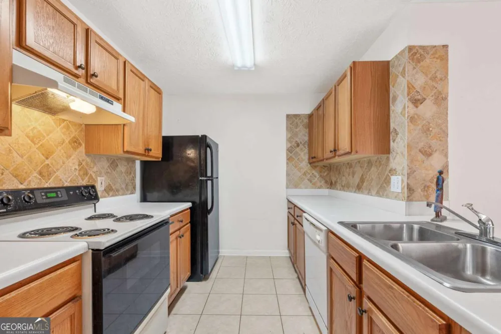 3027 Fair Creek CT Lithonia, GA 30038