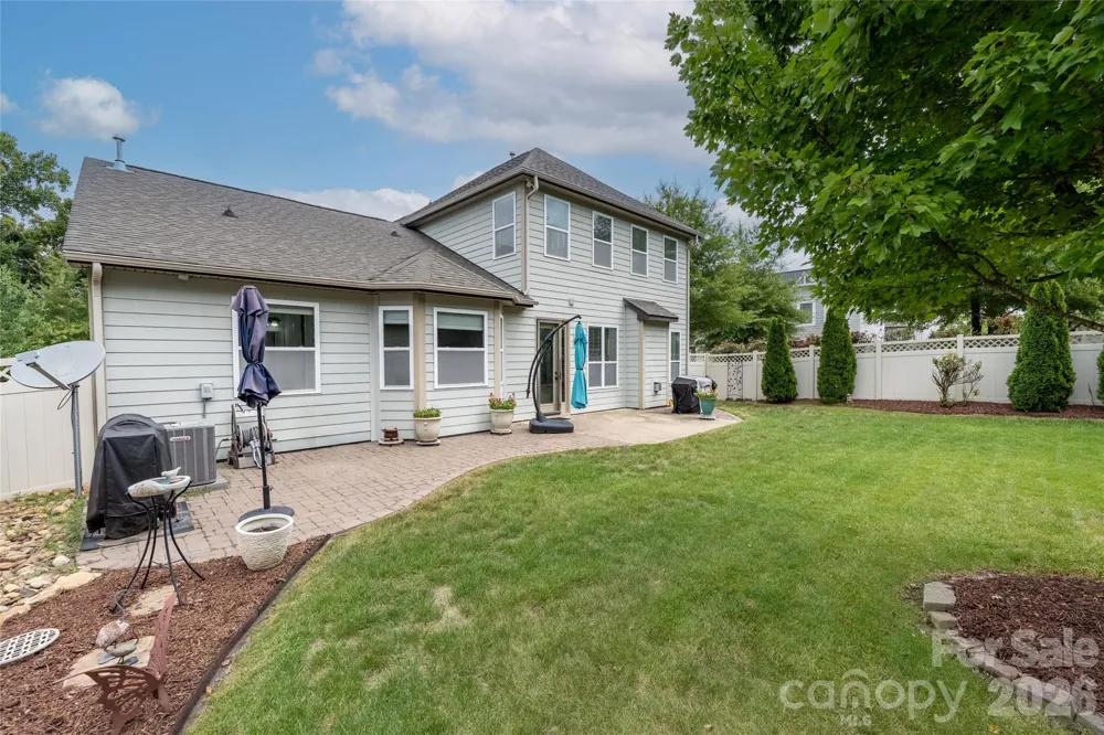 10328 Drake Hill Drive Huntersville, NC 28078