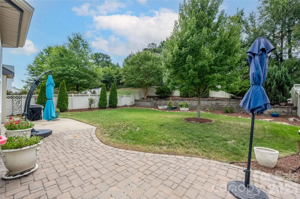 10328 Drake Hill Drive Huntersville, NC 28078