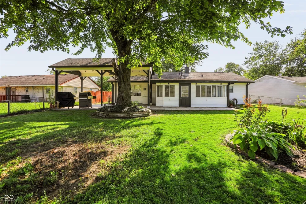 2645 Boehning Street Indianapolis, IN 46219