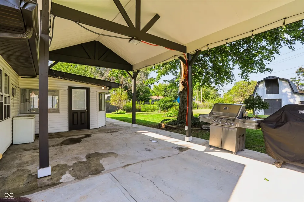 2645 Boehning Street Indianapolis, IN 46219
